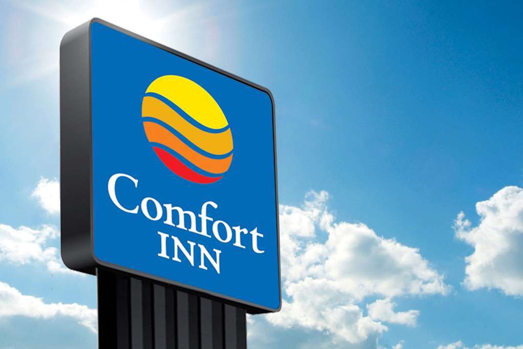 Comfort Hotel Orly-Rungis Exterior photo